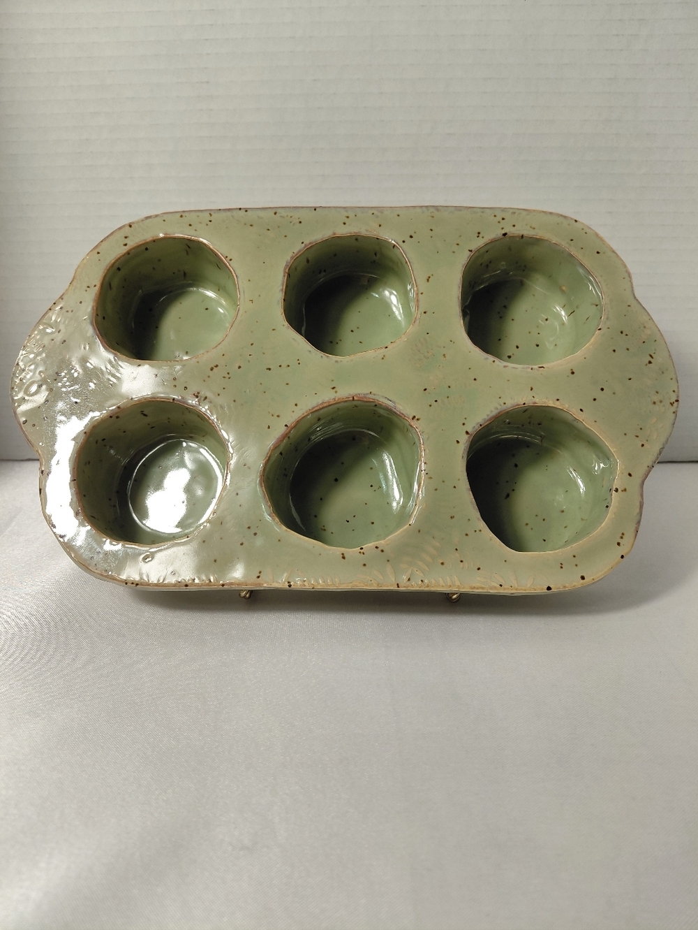 Green Speckled Brown  Pottery 6-Cup Muffin Tray